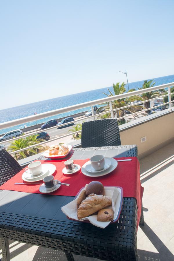 サンタ・テレーザ・ディ・リーヴァ Riva Del Sol Bed & Breakfast エクステリア 写真